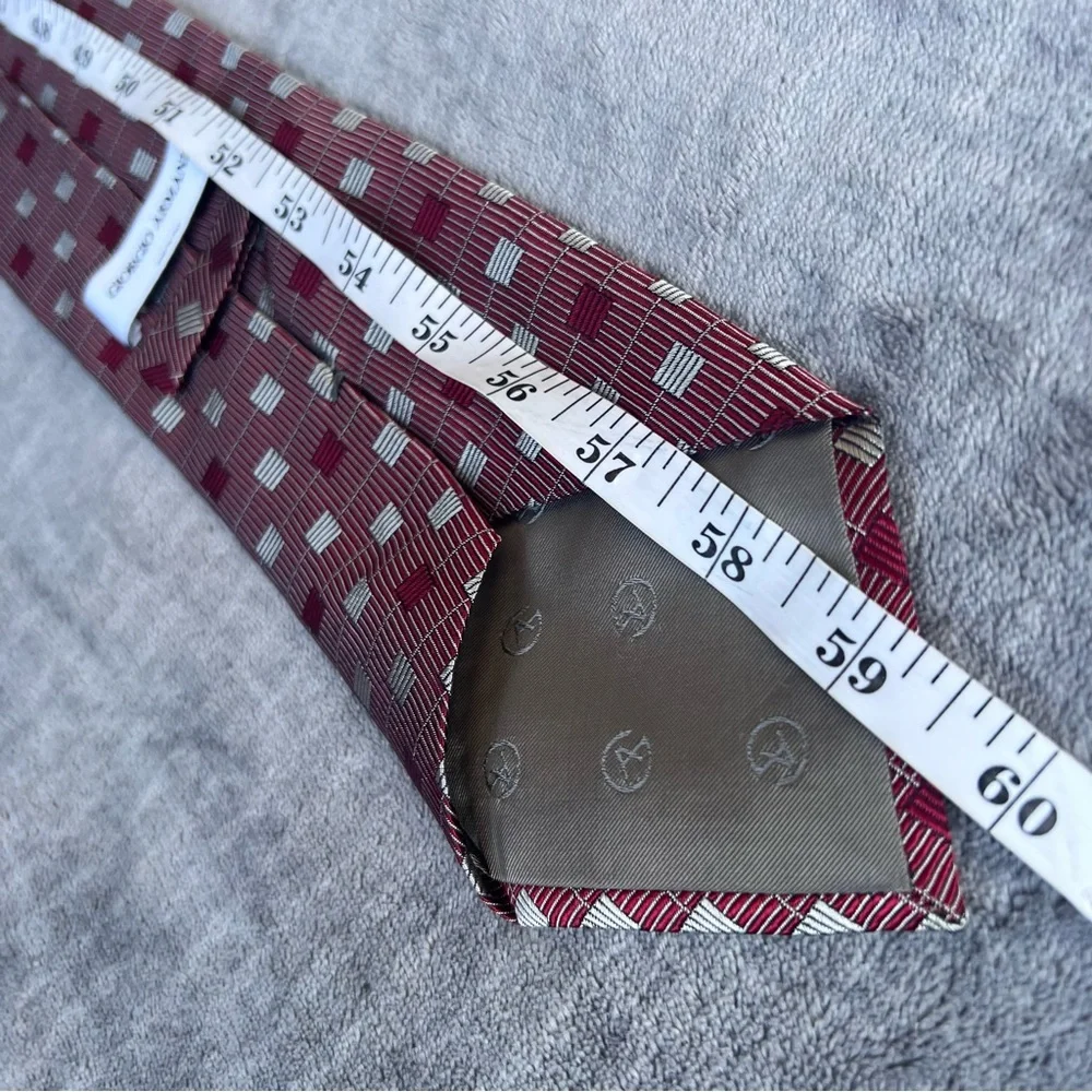 Giorgio Armani Red Silver 100% Silk Tie Made In Italy Celeste Pattern Textured